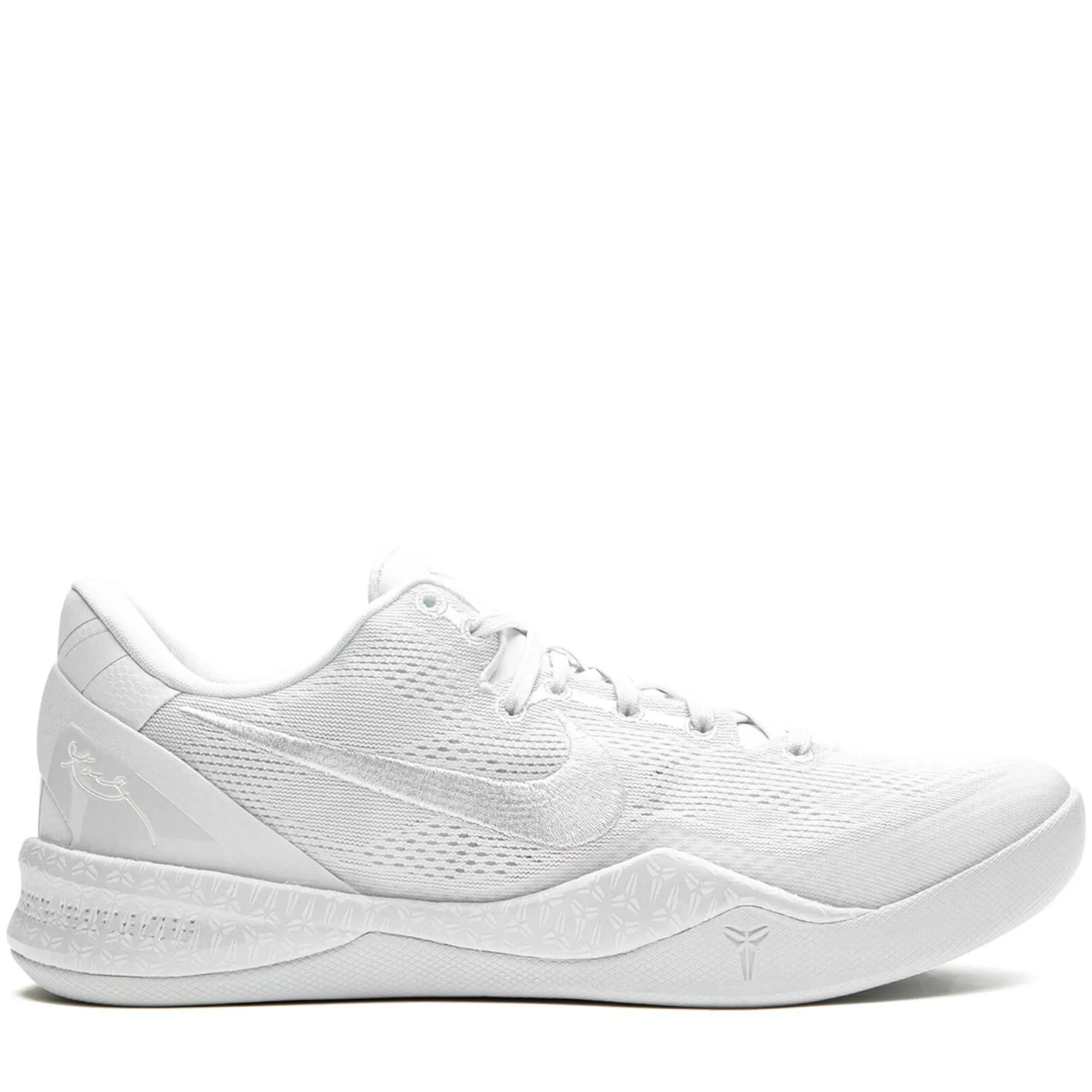KB8 - Triple White